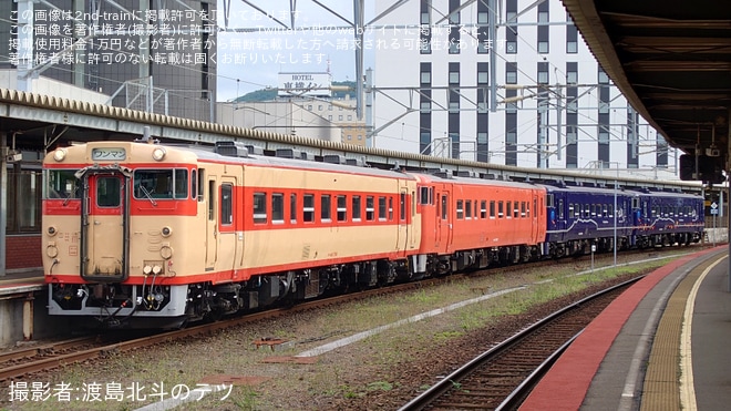 【いさりび】函館港花火大会の開催に伴い臨時列車の運転と増結が実施を不明で撮影した写真