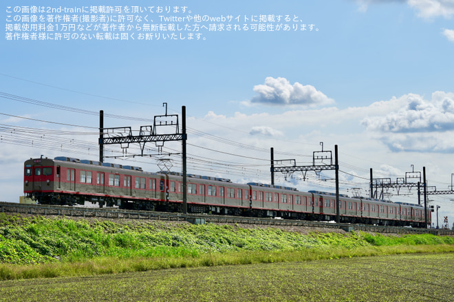 【東武】8000系8111F(ツートンカラー) 南栗橋工場出場試運転を栗橋～新古河間で撮影した写真
