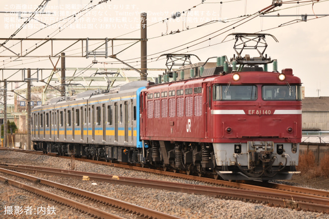 【JR東】E131系1000番台ナハT7編成 配給輸送を岡部～深谷間で撮影した写真