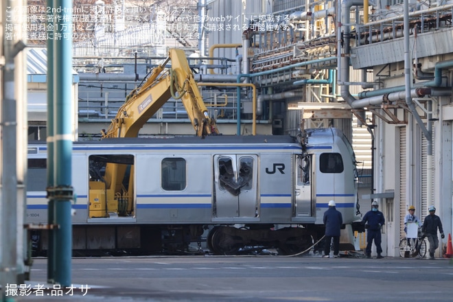 【JR東】E217系クラY-104編成が東京総合車両センターで解体中を東京総合車両センター付近で撮影した写真
