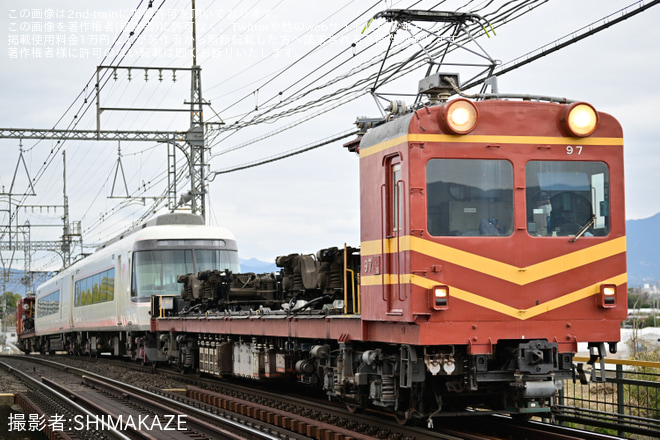 【近鉄】26000系 SL02五位堂検修車庫入場回送を松塚～大和高田間で撮影した写真