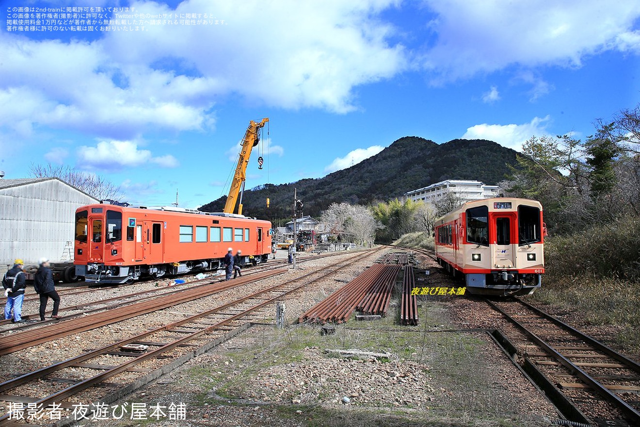 【長良川】ナガラ602が、新潟トランシスから陸送にて美濃市駅へと到着の拡大写真