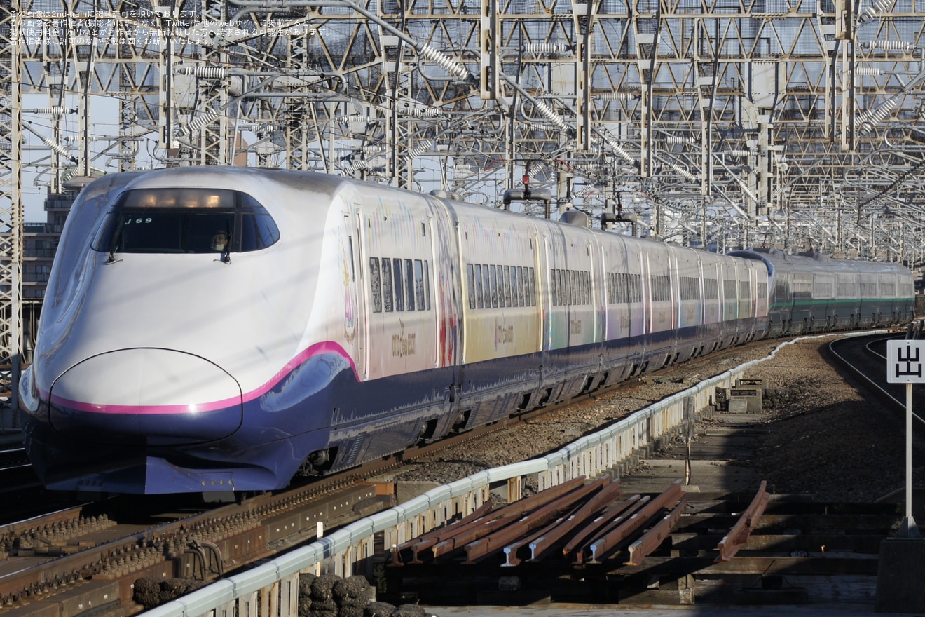 【JR東】E2系とE3系の「定期」併結運転終了の拡大写真