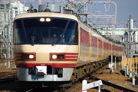 【特集】さよなら 485系特急「雷鳥」- フォトギャラリー（A01-A05）を新大阪駅で撮影した写真