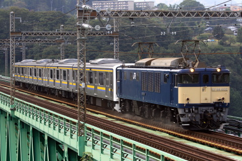 【JR東】209系マリC403編成 配給輸送の拡大写真