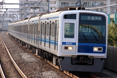 【西武】6000系6111F 副都心線で試運転を中村橋駅で撮影した写真