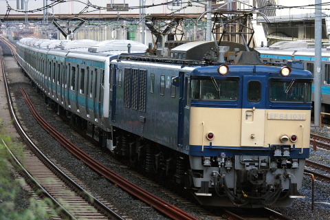 【JR東】E233系ウラ174編成 配給輸送を東十条駅付近で撮影した写真