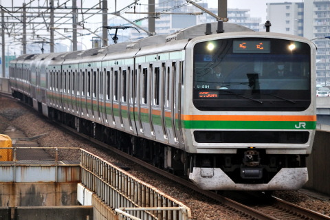【JR東】E231系U591編成使用 「旅のプレゼント」運転を舞浜駅で撮影した写真