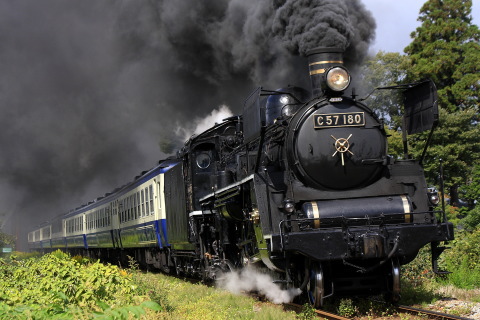 【JR東】「SLにいつ鉄道まつり号」 送り込み回送の拡大写真