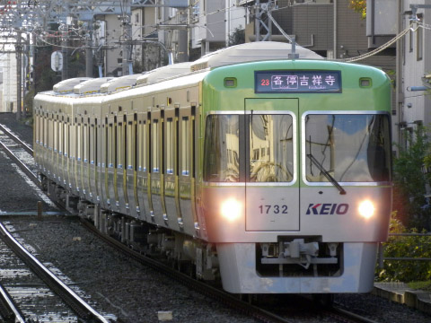 【京王】1000系1782F 営業運転開始を新代田駅で撮影した写真