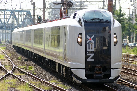 【JR東】E259系NE003+NE004編成 試運転を藤沢駅で撮影した写真