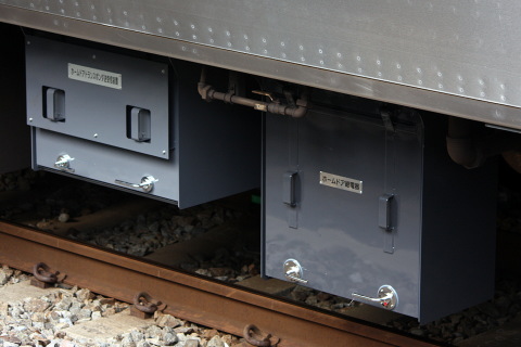 【JR東】E231系500番代ホームドア関連機器増設の拡大写真