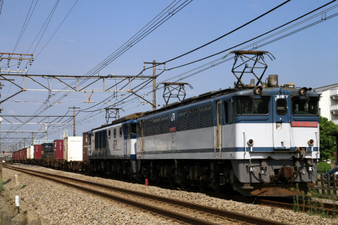 2092レの本務機に充当されたEF65-1070。