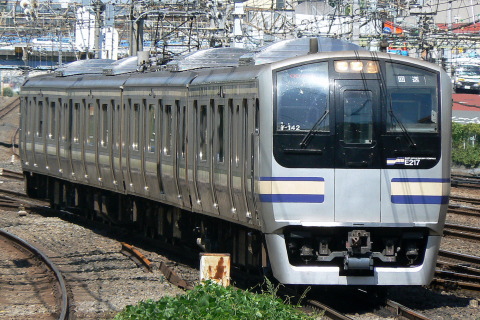 【JR東】E217系Y142編成東京総合車両センター出場の拡大写真