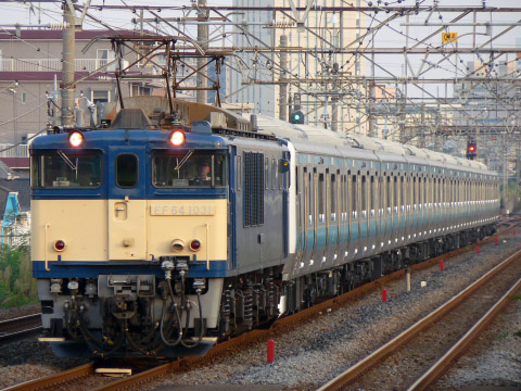 【JR東】E233系ウラ168編成 配給輸送を南流山駅で撮影した写真