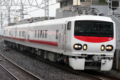 11日と12日に、E491系『East-iE』が横須賀線・総武快速線にて検測を行いました。