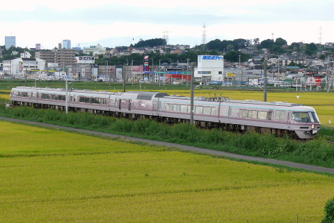 13日、勝田車両センター所属の『リゾートエクスプレスゆう』を使用した団体臨時列車がいわき～水沢間で運...