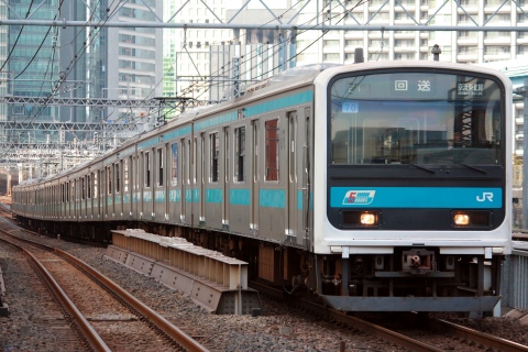 【JR東】209系ウラ70編成疎開回送を浜松町駅で撮影した写真