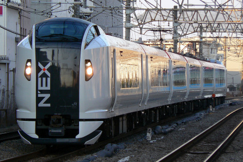 【JR東】E259系 臨時回送 を鶴見駅で撮影した写真