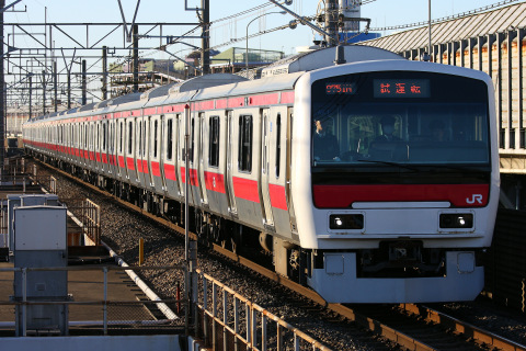 【JR東】E331系ケヨAK1編成 試運転を南船橋駅で撮影した写真