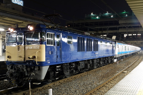 【JR東】E233系ウラ183編成 配給輸送を大宮駅で撮影した写真