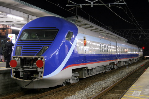 【JR貨】フリーゲージトレイン甲種輸送を東加古川駅で撮影した写真
