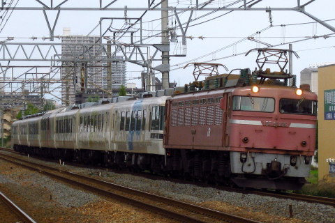 【JR西】『あすか』使用 団体臨時列車運転を島本駅で撮影した写真