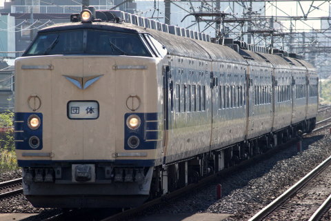 【JR東】583系仙台車使用 TDR臨運転を南流山駅で撮影した写真