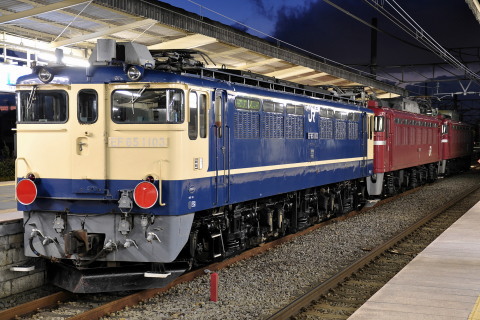 【JR東】EF81-57＋EF65-1103 秋田総合車両センターへを神保原駅で撮影した写真