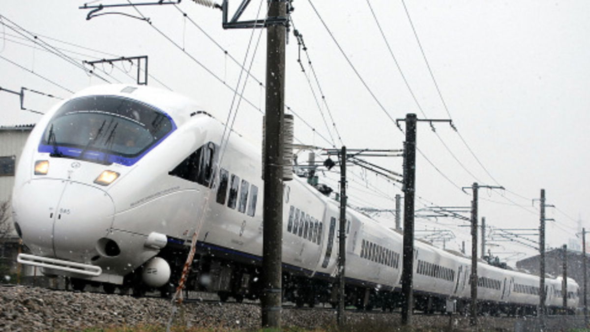 JR九】787系・885系の一部編成でロゴ変更 |2nd-train鉄道ニュース