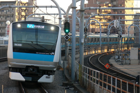 【JR東】京浜東北・根岸線 年末年始に伴う特別ダイヤでの運転を赤羽駅で撮影した写真