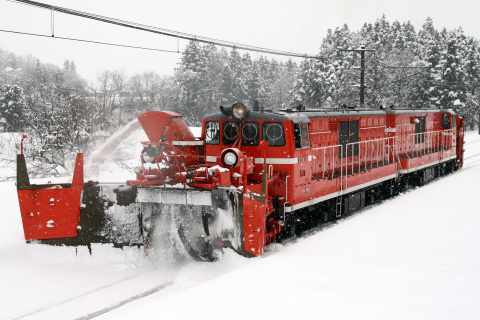 【JR東】信越本線で特殊排雪列車 運転を新井～二本木で撮影した写真