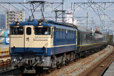 【JR西】トワイライトエクスプレス用24系客車4両 網干総合車両所入場を鷹取駅で撮影した写真