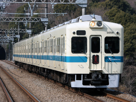 【小田急】5000形5056F 多摩線内試運転をはるひ野駅で撮影した写真