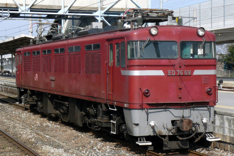【JR九】ED76-69、熊本へ回送を荒木駅で撮影した写真