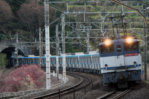 【メトロ】15000系15102F 甲種輸送を根府川～早川で撮影した写真
