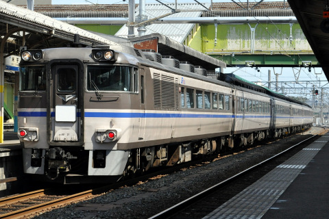 【JR西】キハ181系 返却回送を米子駅で撮影した写真