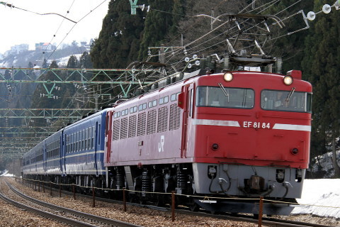 【JR東】12系6両使用の団体臨時列車運転を石打～大沢で撮影した写真