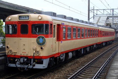 【JR九】キハ58・65形使用の団体臨時列車運転を原田駅で撮影した写真