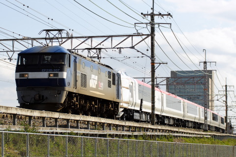 【JR東】E259系NE018編成 甲種輸送の拡大写真