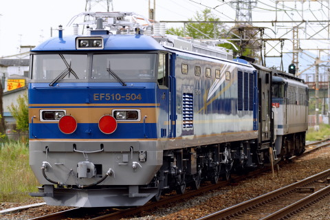 【JR東】EF510-504 甲種輸送を向日町駅で撮影した写真