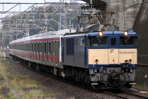 【JR東】E233系5000番代ケヨ503編成 配給輸送を船橋法典駅で撮影した写真