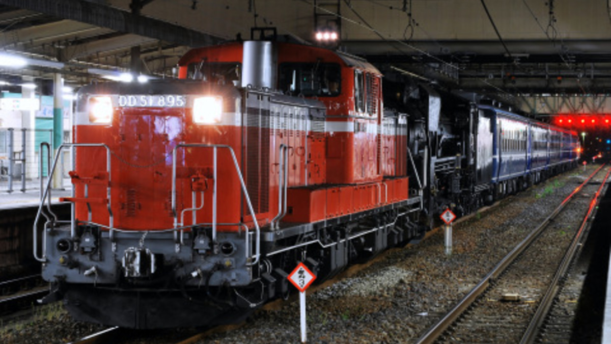 JR東】D51-498＋12系＋DE10-1698 送り込み配給 |2nd-train鉄道