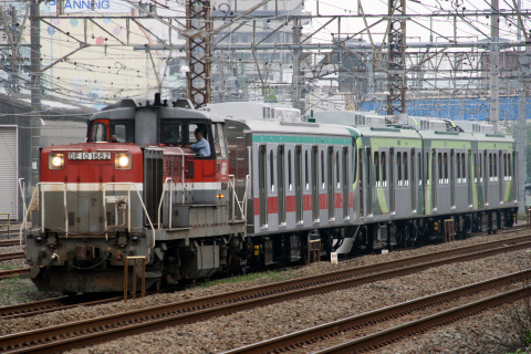 【東急】7000系7106F 5000系5404(6扉車) 甲種輸送を鶴見駅で撮影した写真
