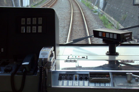 【相鉄】10000系10702F JR型保安装置設置を南万騎が原駅で撮影した写真