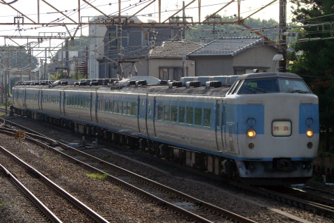 【JR東】特急「あずさ71号」運転を日野～豊田で撮影した写真