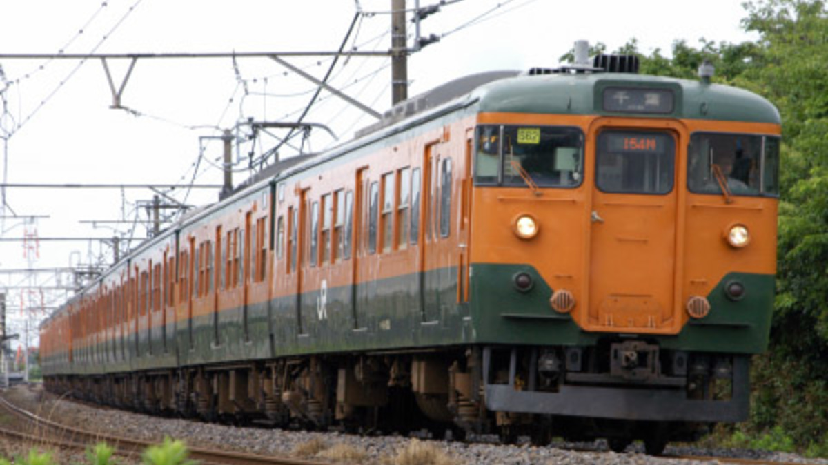 JR東】113系湘南色(マリ117+S62編成) 10両編成で運転 |2nd-train