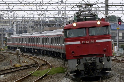 【JR東】E233系ケヨ507編成 配給輸送を宮原駅で撮影した写真