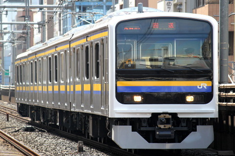 【JR東】209系マリC431編成 所属区へ回送を浅草橋駅で撮影した写真