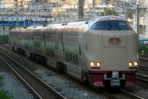 【JR西】285系出雲車使用の団体臨時列車 運転を戸塚～横浜で撮影した写真